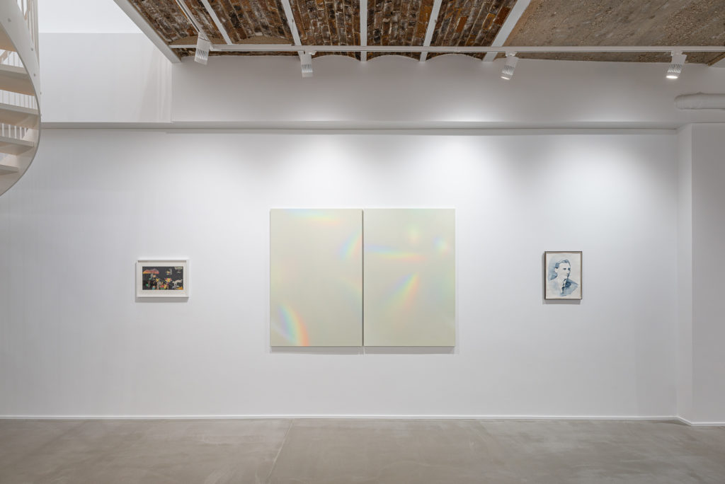 Installation view of 2011-2021 galerie l'inlassable exhibition, for the tenth anniversary of the Galerie L’inlassable. Featuring works from Bianca Argimón,  Kai Chun Chang, and Giulia Andreani.